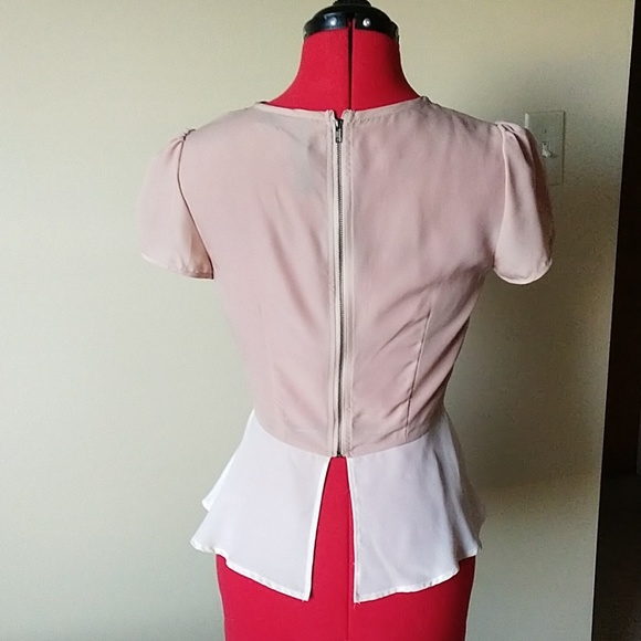 Flutter Hem Colorblock Blouse - Picture 2 of 4